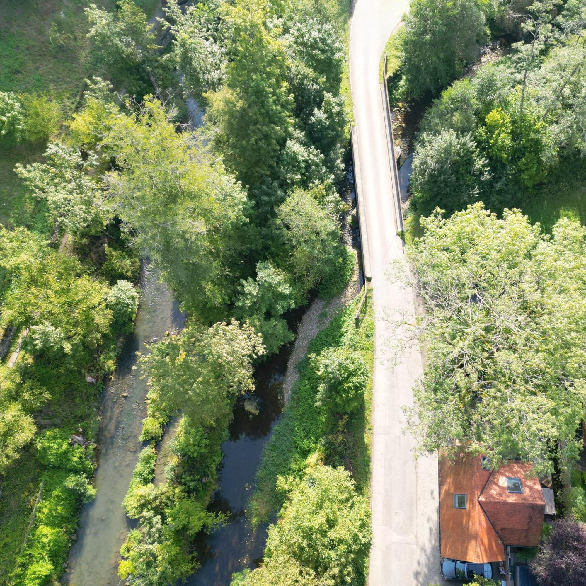Tauberchalet I Boutique-Ferienhaus Mit Sauna, Whirlpool & Natur I 10Min Walk To Historic Old Town 罗滕堡 外观 照片